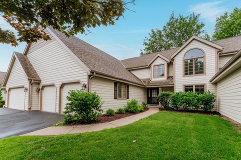 Photo of 18625 St Andrew Ln, Brookfield, WI 53045 (MLS # 1923320)