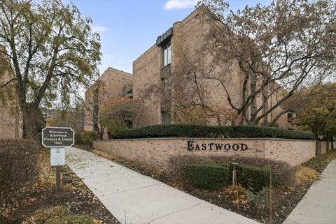 1818 E Shorewood Blvd, Shorewood, WI 53211 - #: 1943625