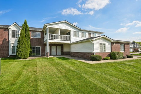 Photo of 835 Lannon Ter, Mount Pleasant, WI 53406 (MLS # 1979380)
