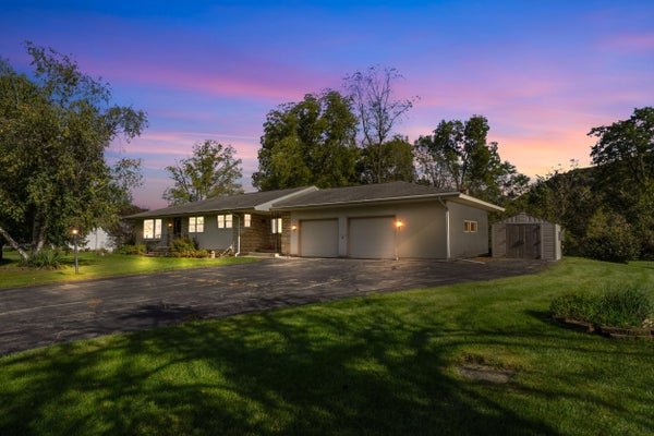 W4923 HOETH ST, LA CROSSE, WI 54601 - Image 98c636e1016b128b5dea8e113dfc8f94/3384118767
