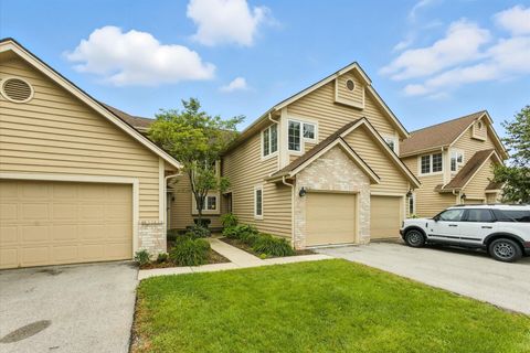 Photo of 2975 N River Birch Dr, Brookfield, WI 53045 (MLS # 1939656)