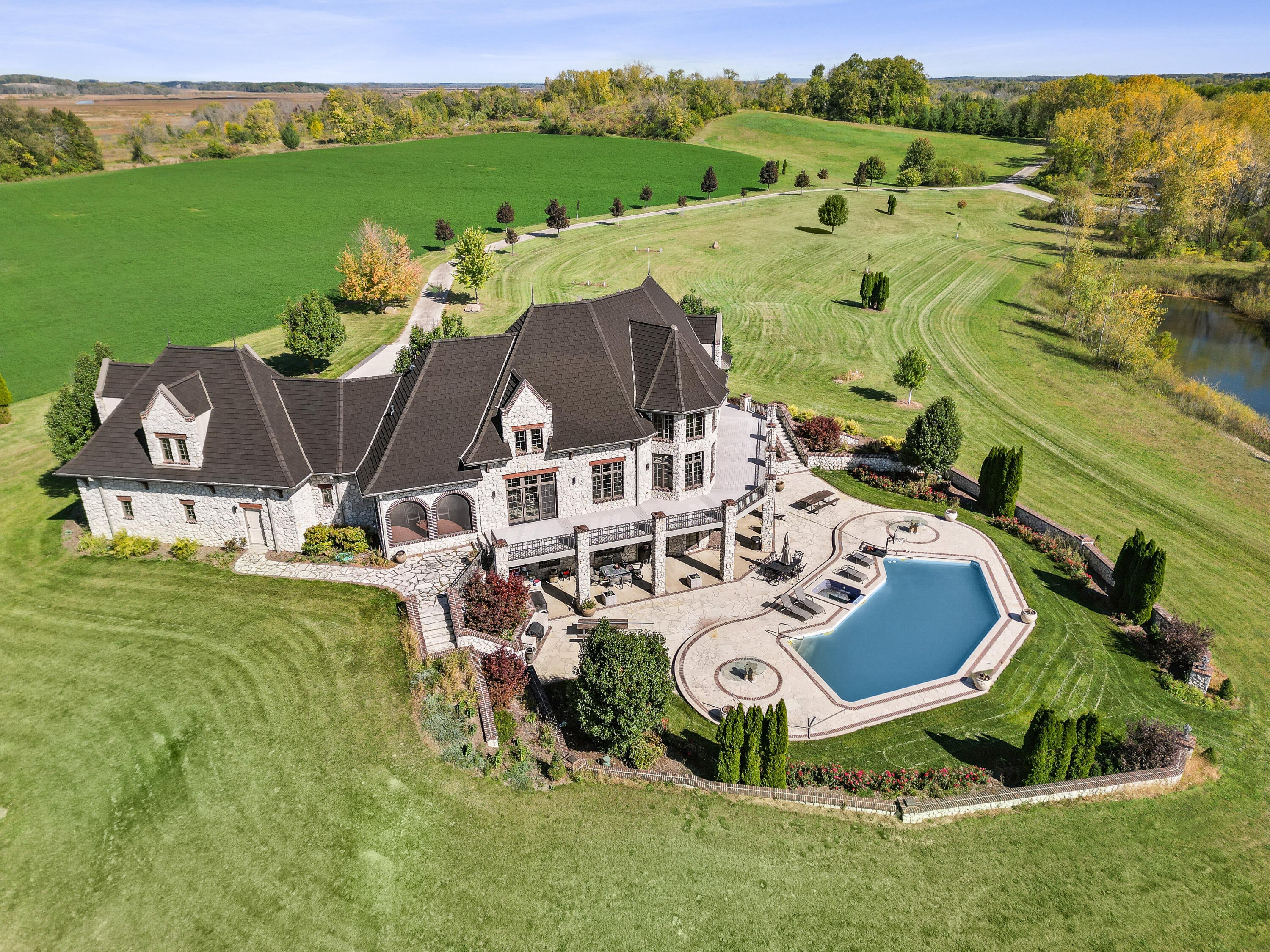 N1179 County Road Q, Watertown, WI, 53098, USA, 4 Bedrooms Bedrooms, ,5 BathroomsBathrooms,Residential,Active,N1179 County Road Q,1958920