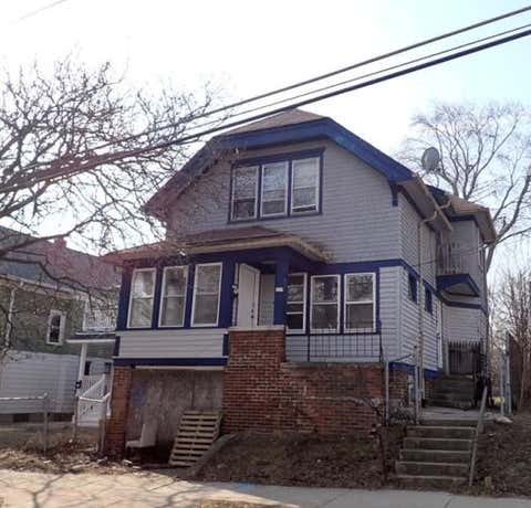 Photo of 209 E Chambers St, Milwaukee, WI 53212 (MLS # 1966186)