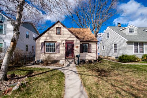 Photo of 1321 S 115th St, West Allis, WI 53214 (MLS # 1956852)