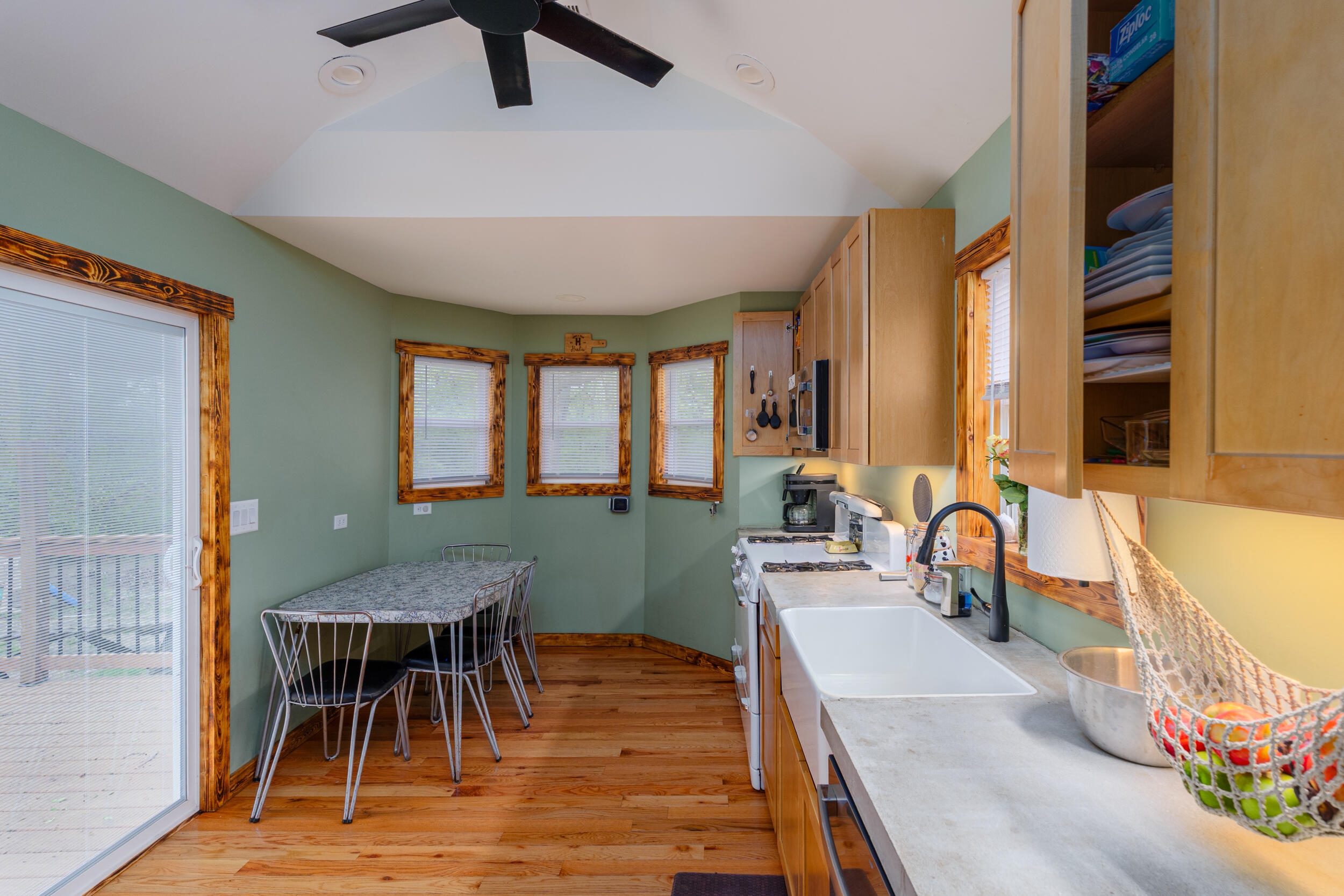 Salem Lakes, Wisconsin 53168, United States, 2 Bedrooms Bedrooms, ,1 BathroomBathrooms,Residential,Pending,131583