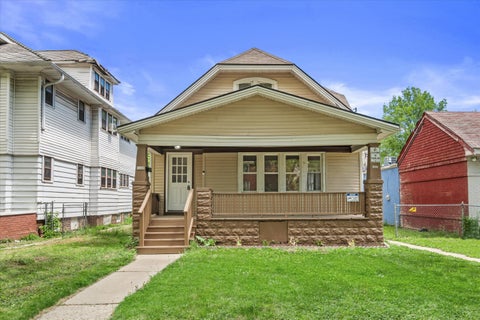Photo of 3108 N 44th St, Milwaukee, WI 53216 (MLS # 1980181)