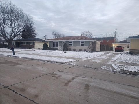 Photo of 725 Sydney Dr, Racine, WI 53402 (MLS # 1947700)