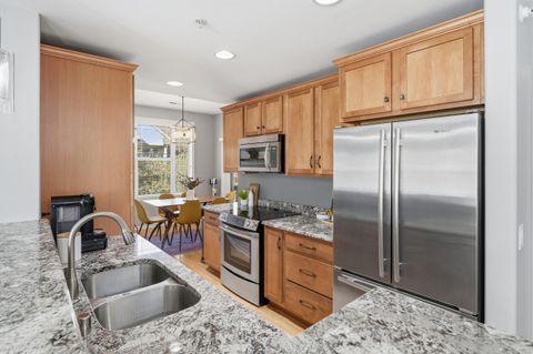 Photo of 8685 S Deerwood Ln, Franklin, WI 53132 (MLS # 1939204)