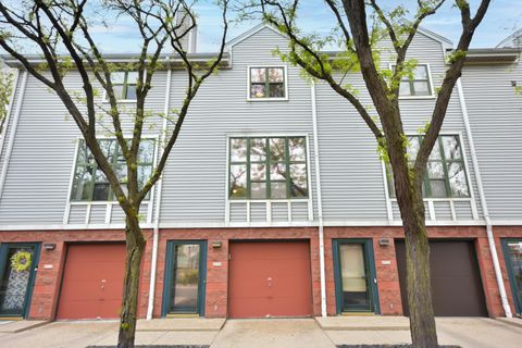 Photo of 4508 W Westchester Sq, West Milwaukee, WI 53214 (MLS # 1962210)