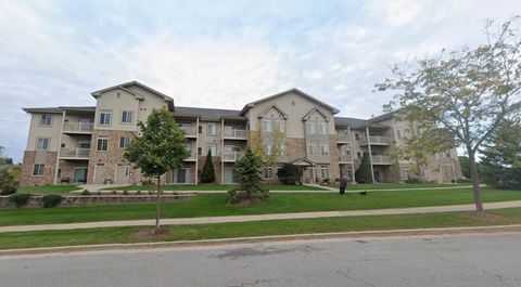 Photo of W197N16925 Stonewall Dr, Jackson, WI 53037 (MLS # 1941631)