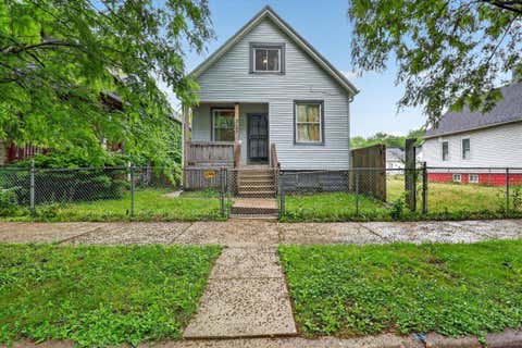 Photo of 3147 N 39th St, Milwaukee, WI 53216 (MLS # 1969649)