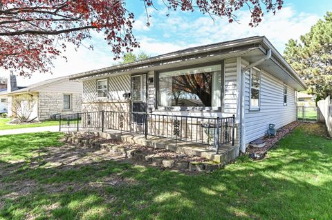 Photo of 3433 S 85th St, Milwaukee, WI 53227 (MLS # 1960386)