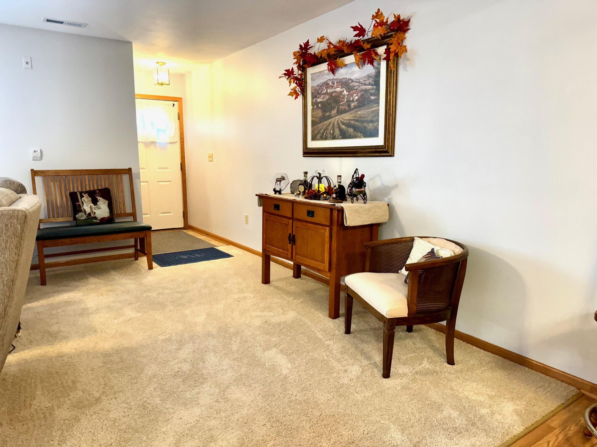 Somers, Wisconsin 53144, United States, 2 Bedrooms Bedrooms, ,2 BathroomsBathrooms,Residential,Pending,14704