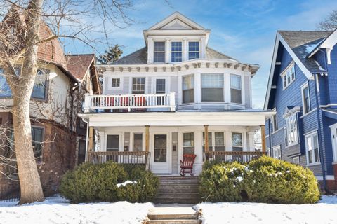 Photo of 2744 N Stowell Ave, Milwaukee, WI 53211 (MLS # 1949125)