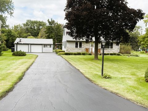 Photo of 7155 S 49th St, Franklin, WI 53132 (MLS # 1935167)