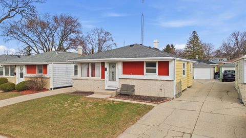Photo of 3134 S 98th St, Milwaukee, WI 53227 (MLS # 1955217)