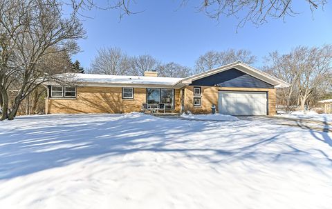 Photo of 4265 N 163rd St, Brookfield, WI 53005 (MLS # 1947981)