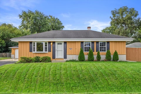 Photo of 3217 Indian Trl, Caledonia, WI 53402 (MLS # 1979734)