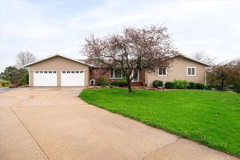 1109 Schroeder Ave, Viroqua, WI 54665 - MLS#: 1916810