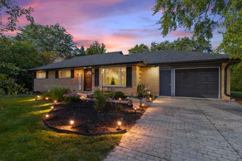 Photo of 15440 Mt Vernon Ave Ave, Brookfield, WI 53005 (MLS # 1977940)