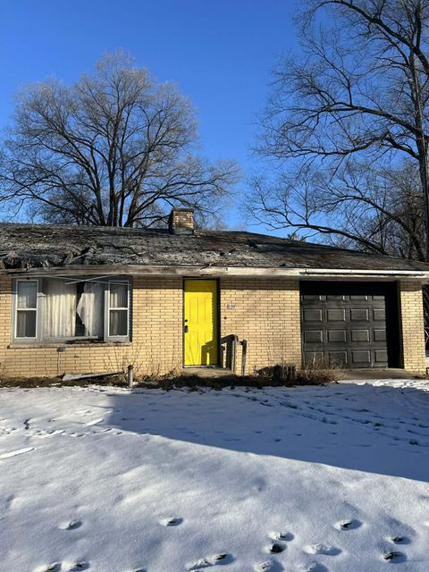 Photo of 130 E Wood St, Oxford, WI 53952 (MLS # 1952966)