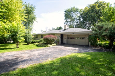 Photo of 12205 W Layton Ave, Greenfield, WI 53228 (MLS # 1980533)