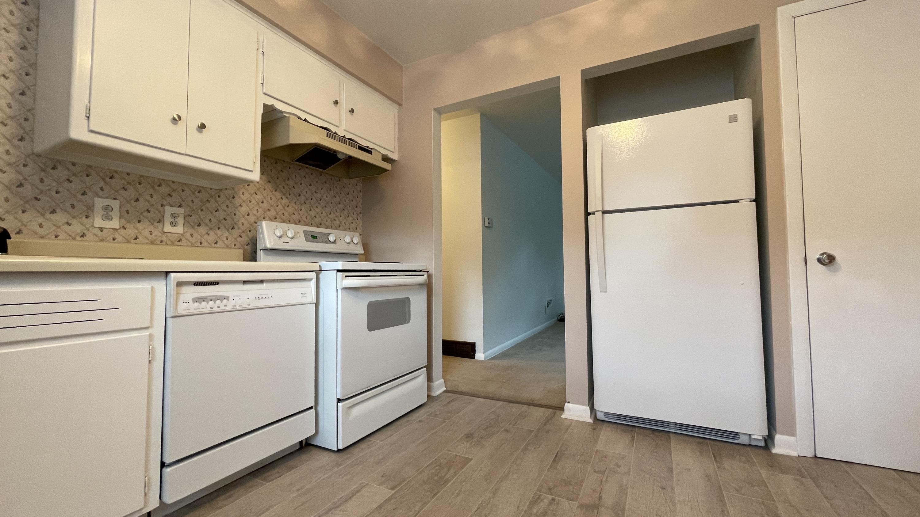 Milwaukee, Wisconsin 53222, United States, 3 Bedrooms Bedrooms, ,1 BathroomBathrooms,Residential,Active,119030