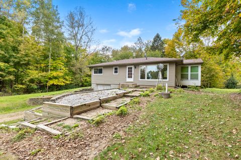 Photo of N5025 Coffee Rd, Farmington, WI 53137 (MLS # 1939646)