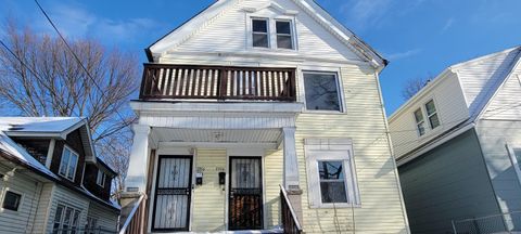 Photo of 3354 N 2nd St, Milwaukee, WI 53212 (MLS # 1948103)