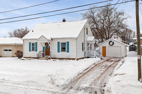 Photo of 1507 Lincoln St, Bangor, WI 54614 (MLS # 1945234)