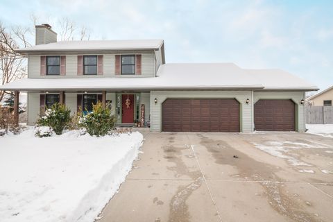 Photo of 413 Beth Cir, Plymouth, WI 53073 (MLS # 1944904)