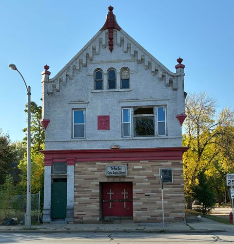 Photo of 1633 W Center St, Milwaukee, WI 53206 (MLS # 1943947)