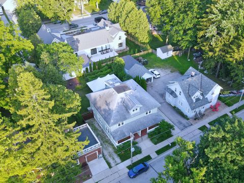 Photo of 74 S West St, Elkhart Lake, WI 53020 (MLS # 1927106)