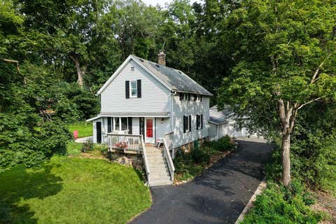 Photo of 12500 Knoll Rd, Elm Grove, WI 53122 (MLS # 1976975)