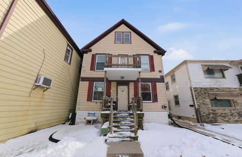 Photo of 6205 W Mitchell St, West Allis, WI 53214 (MLS # 1955354)