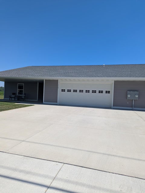 Photo of 1117 John St, Sparta, WI 54656 (MLS # 1972462)