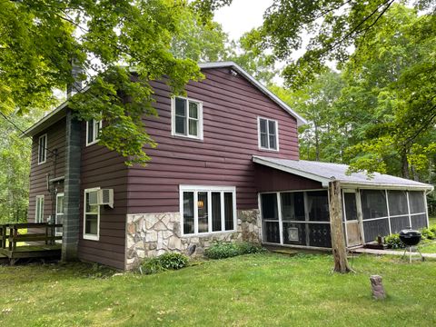 Photo of 6860 Bay Shore Dr, Egg Harbor, WI 54209 (MLS # 1888556)