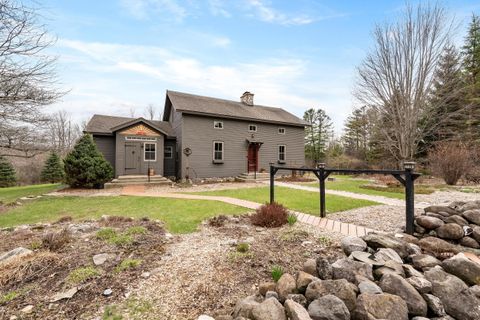 Photo of 7777 W Bonniwell Rd, Mequon, WI 53097 (MLS # 1915704)