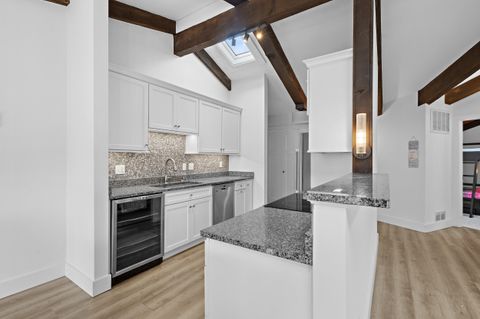 Photo of 800 Aspen Dr, Fontana, WI 53125 (MLS # 1959935)