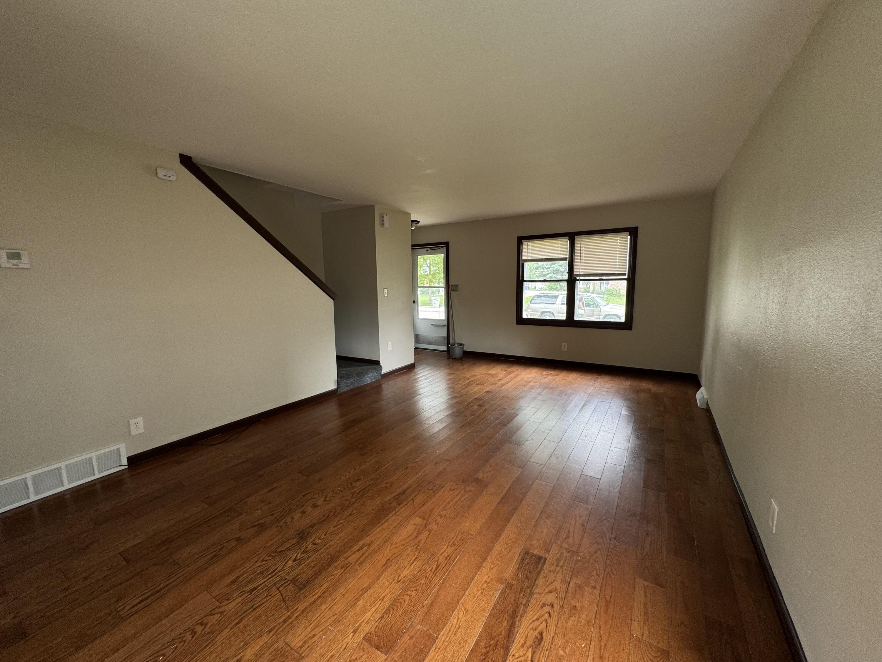 Milwaukee, Wisconsin 53224, United States, 3 Bedrooms Bedrooms, ,2 BathroomsBathrooms,Residential,Active,159256