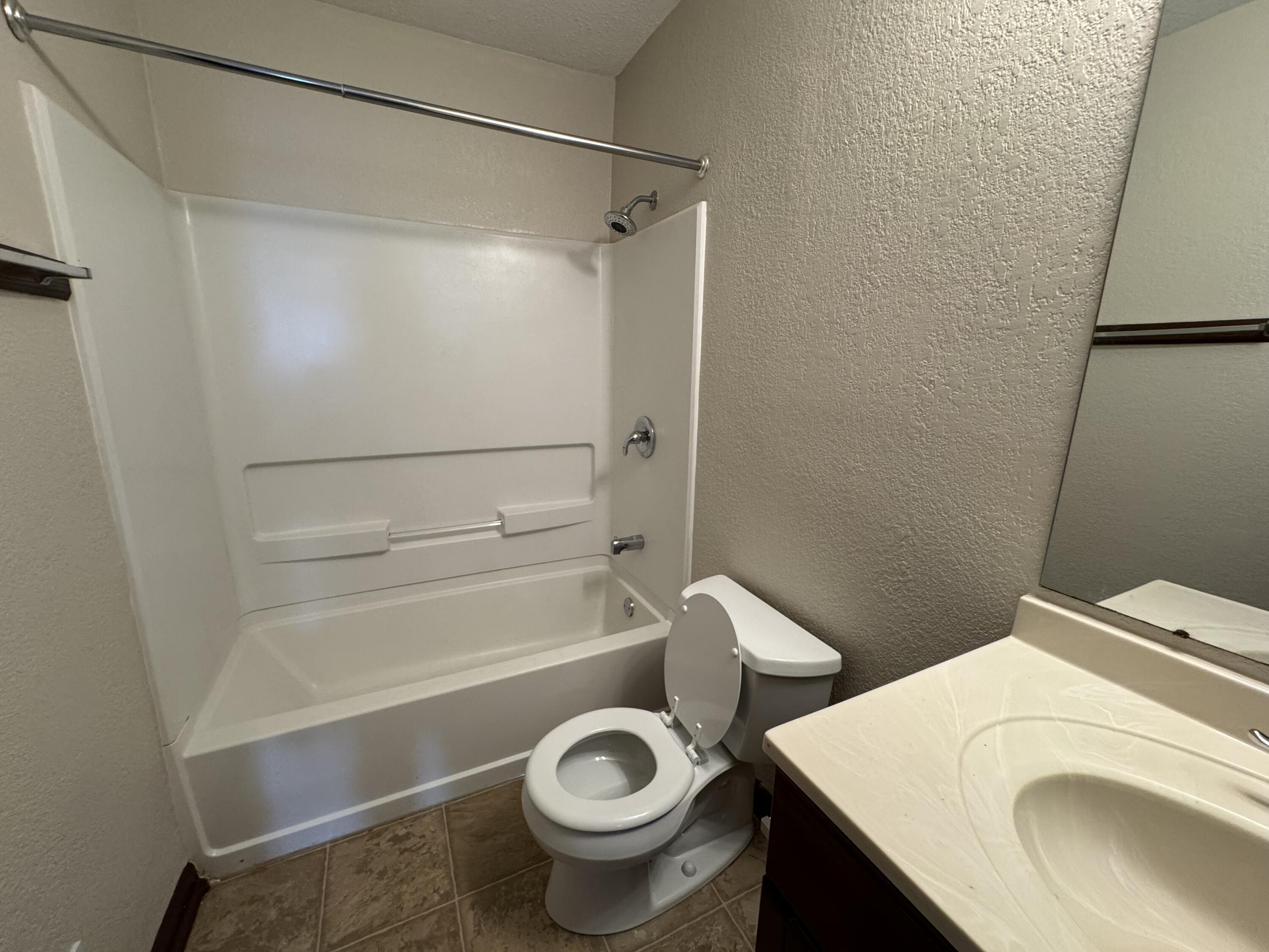 Milwaukee, Wisconsin 53224, United States, 3 Bedrooms Bedrooms, ,2 BathroomsBathrooms,Residential,Active,159256