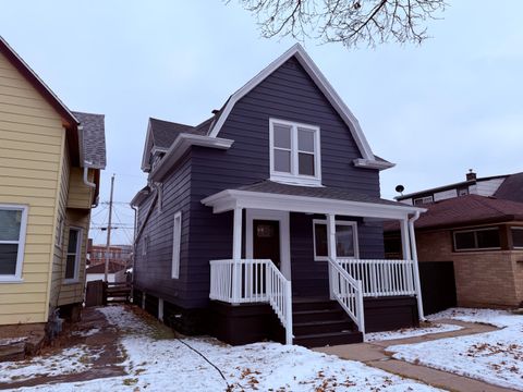 Photo of 1136 S 57th St, West Allis, WI 53214 (MLS # 1946513)