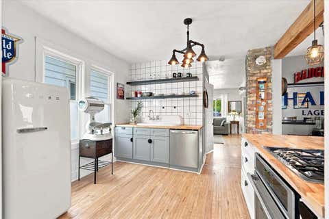 Photo of 1230 E Pryor Ave, Milwaukee, WI 53207 (MLS # 1974933)