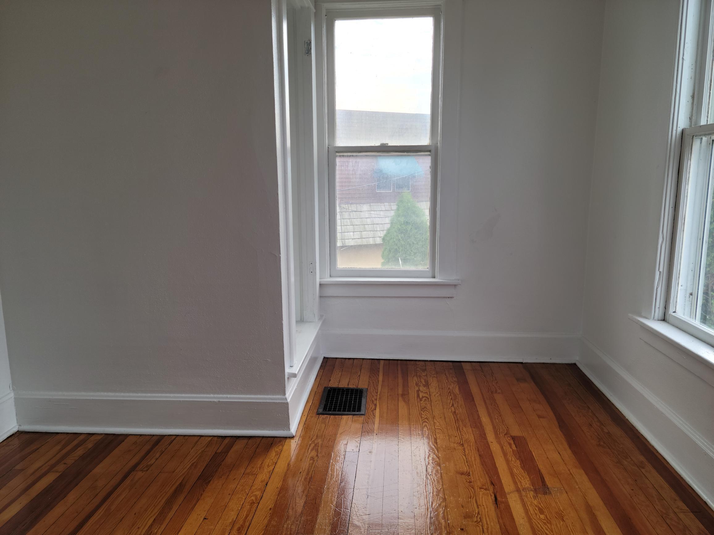 Kenosha, Wisconsin 53140, United States, 3 Bedrooms Bedrooms, ,1 BathroomBathrooms,Residential,Active,174582