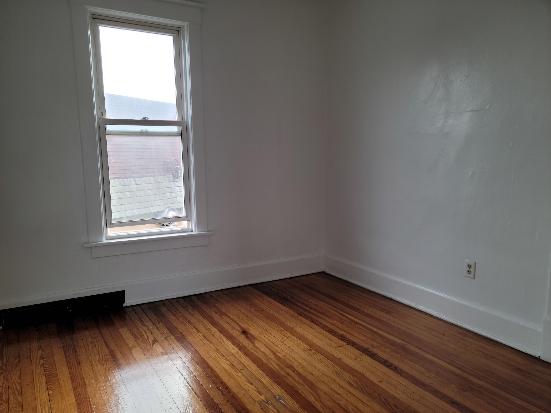 Kenosha, Wisconsin 53140, United States, 3 Bedrooms Bedrooms, ,1 BathroomBathrooms,Residential,Active,174582