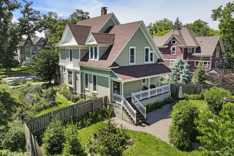 Photo of 215 S Washington St, Elkhorn, WI 53121 (MLS # 1968734)