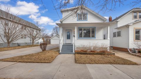 Photo of 1631 N 10th St, Sheboygan, WI 53081 (MLS # 1952371)