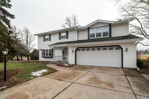 N101W15877 Santa Fe Dr, Germantown, WI 53022 - #: 1946630