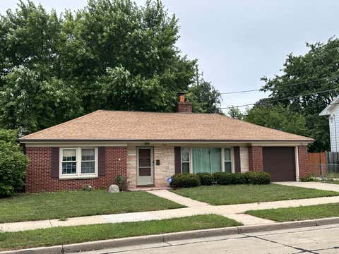 Photo of 1348 Grove Ave, Racine, WI 53405 (MLS # 1974430)
