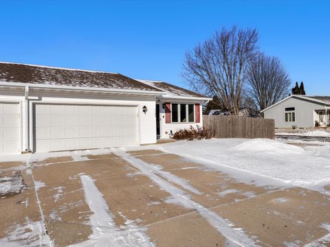 Photo of 1102 E Cedar Ave, Manitowoc, WI 54220 (MLS # 1947990)
